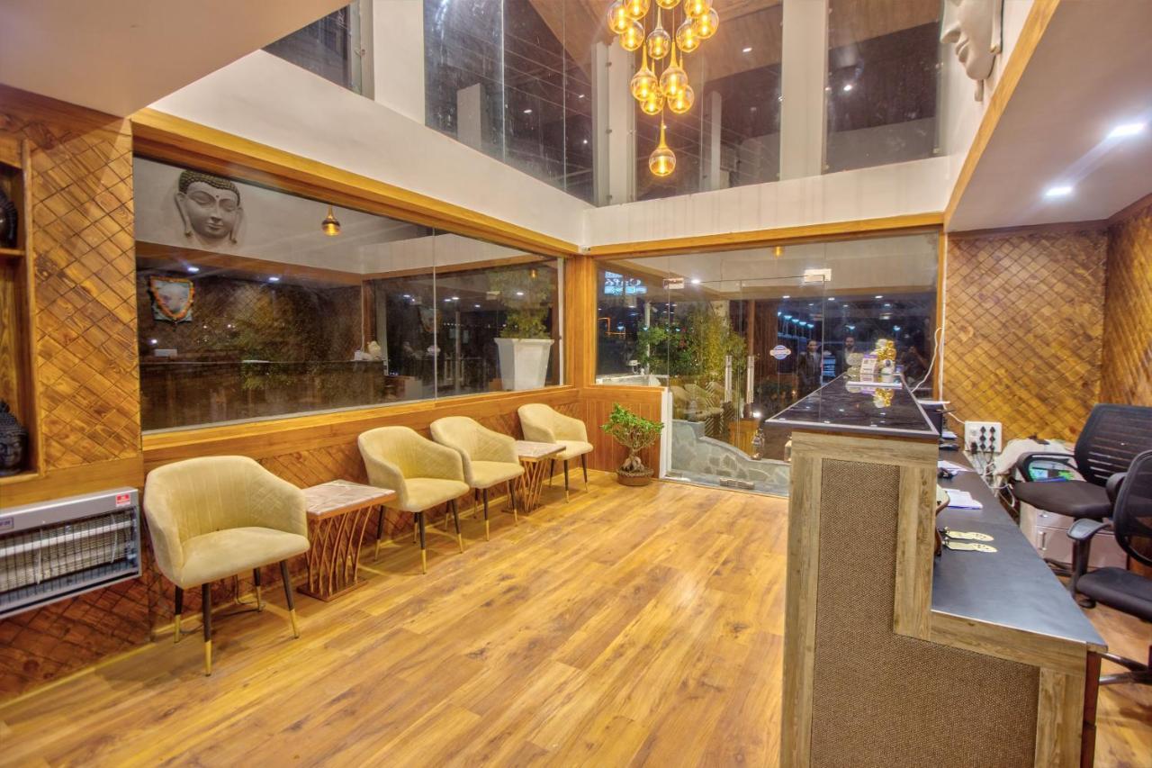 Paradise-The Whitehouse Cafe Manali  Bagian luar foto