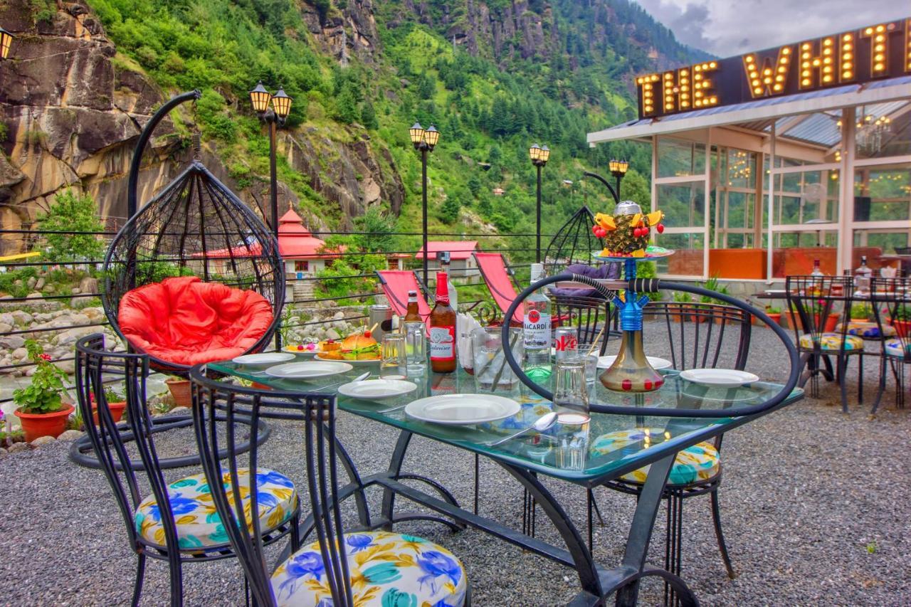 Paradise-The Whitehouse Cafe Manali  Bagian luar foto