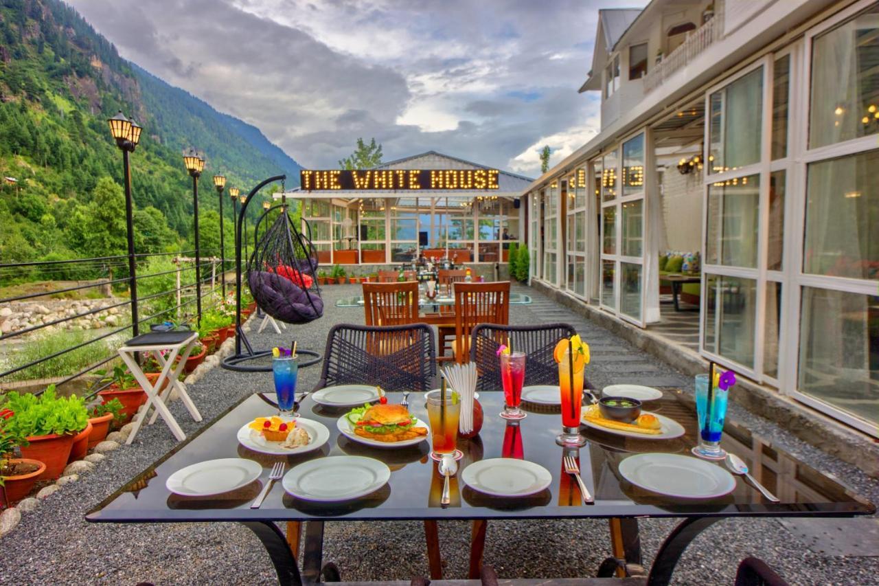 Paradise-The Whitehouse Cafe Manali  Bagian luar foto